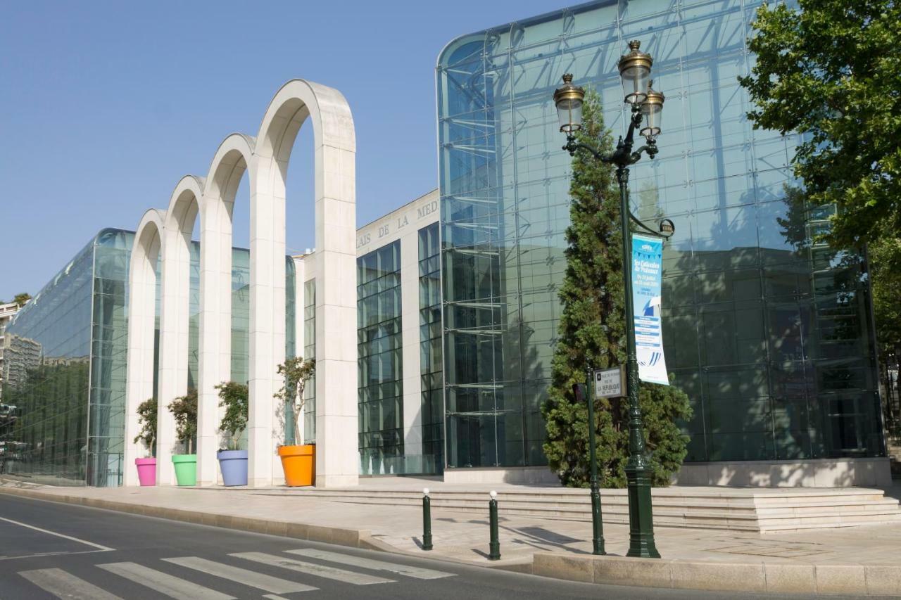 Hotel De Paris La Defense Пюто Екстер'єр фото