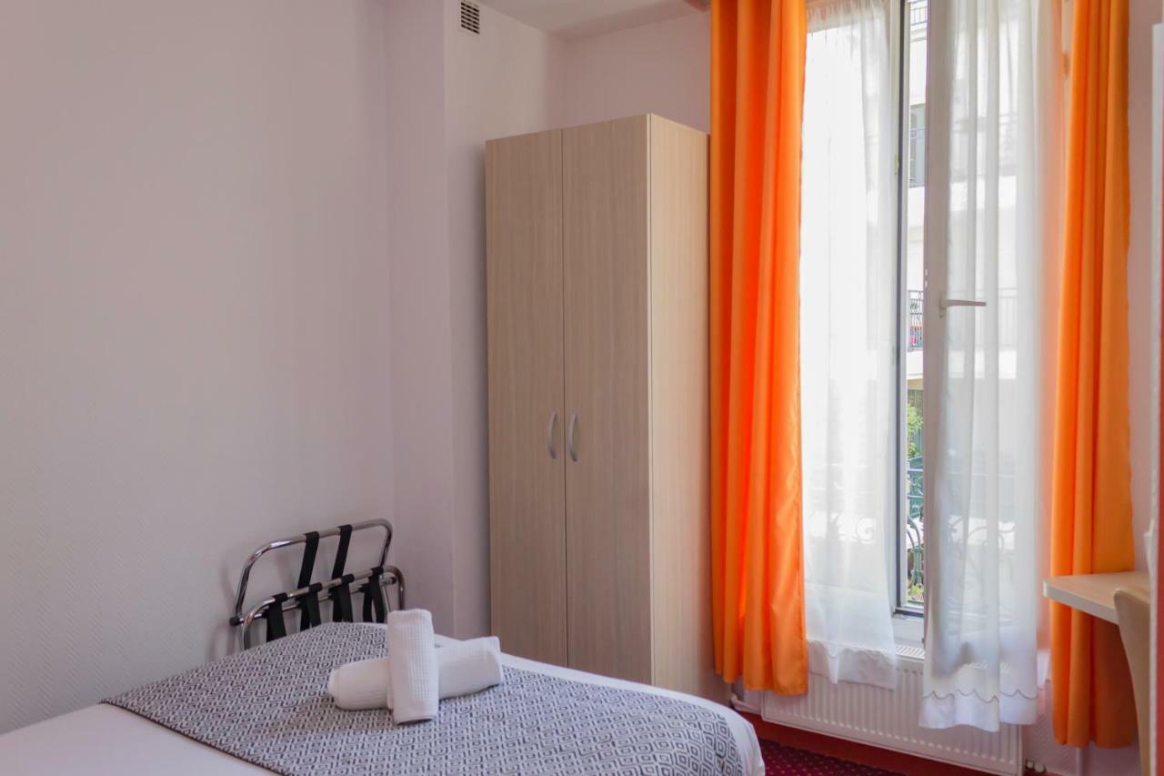 Hotel De Paris La Defense Пюто Екстер'єр фото