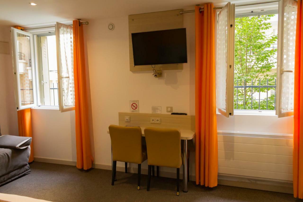 Hotel De Paris La Defense Пюто Екстер'єр фото
